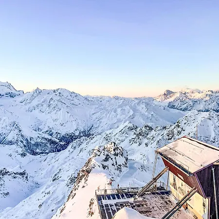 Domek alpejski Gingembre 12 By Interhome